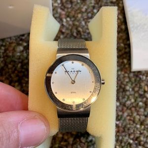 Skagen watch - stainless steel - never worn.  Needs new battery